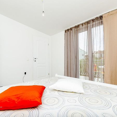 Apartments Mirko I Anda Donji Okrug  Zewnętrze zdjęcie