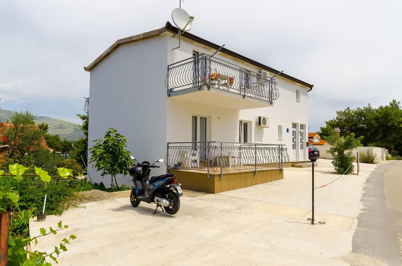 Apartments Mirko I Anda Donji Okrug  Zewnętrze zdjęcie