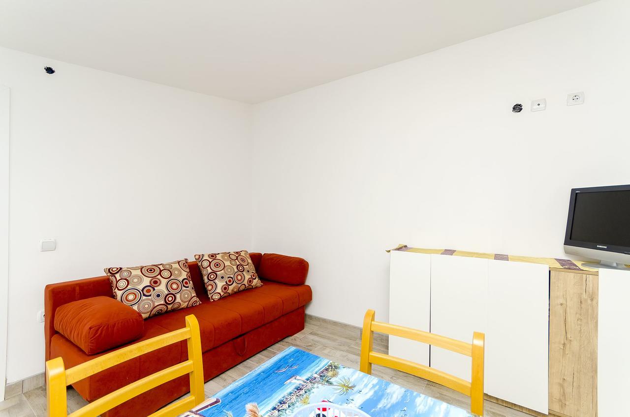 Apartments Mirko I Anda Donji Okrug  Zewnętrze zdjęcie