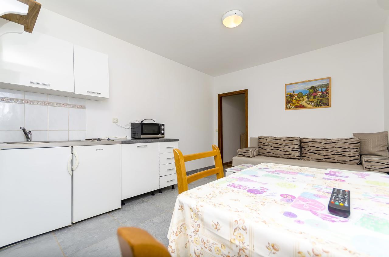 Apartments Mirko I Anda Donji Okrug  Zewnętrze zdjęcie