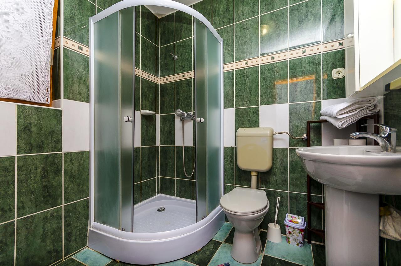 Apartments Mirko I Anda Donji Okrug  Zewnętrze zdjęcie