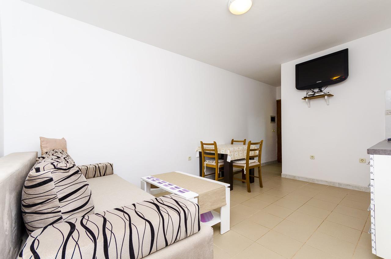 Apartments Mirko I Anda Donji Okrug  Zewnętrze zdjęcie
